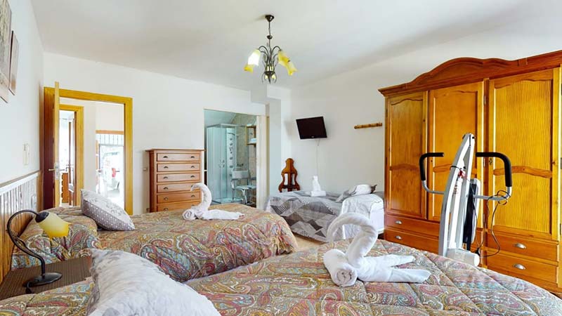 Cazorla Secret Suites - CAZORSIERRA - Vivienda turística en Cazorla adapatada a personas con movilidad reducida Cazorla Secret Suites - CAZORSIERRA - Vivienda turística en Cazorla adapatada a personas con movilidad reducida