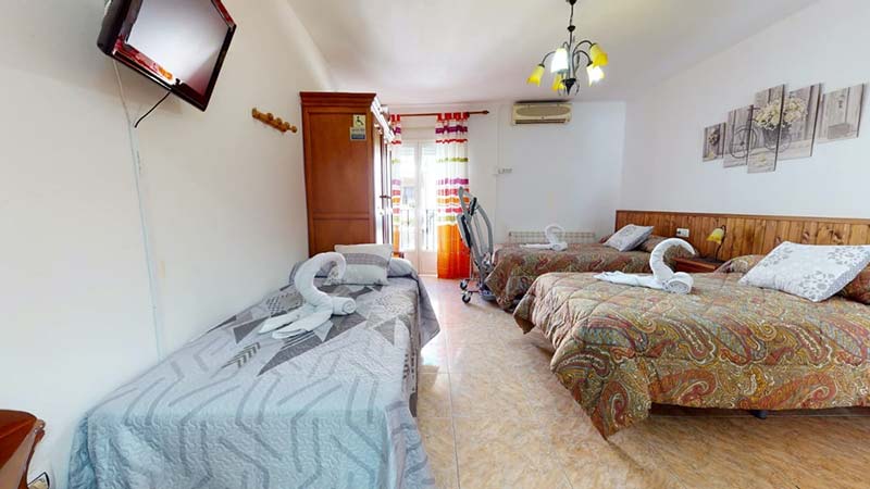 Cazorla Secret Suites - CAZORSIERRA - Vivienda turística en Cazorla adapatada a personas con movilidad reducida Cazorla Secret Suites - CAZORSIERRA - Vivienda turística en Cazorla adapatada a personas con movilidad reducida