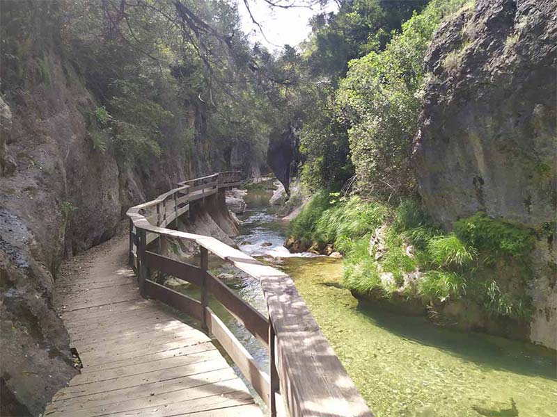Ruta Rio Borosa - Parque Natural Sierras de Cazorla, Segura y Las Villas Ruta Rio Borosa - Parque Natural Sierras de Cazorla, Segura y Las Villas